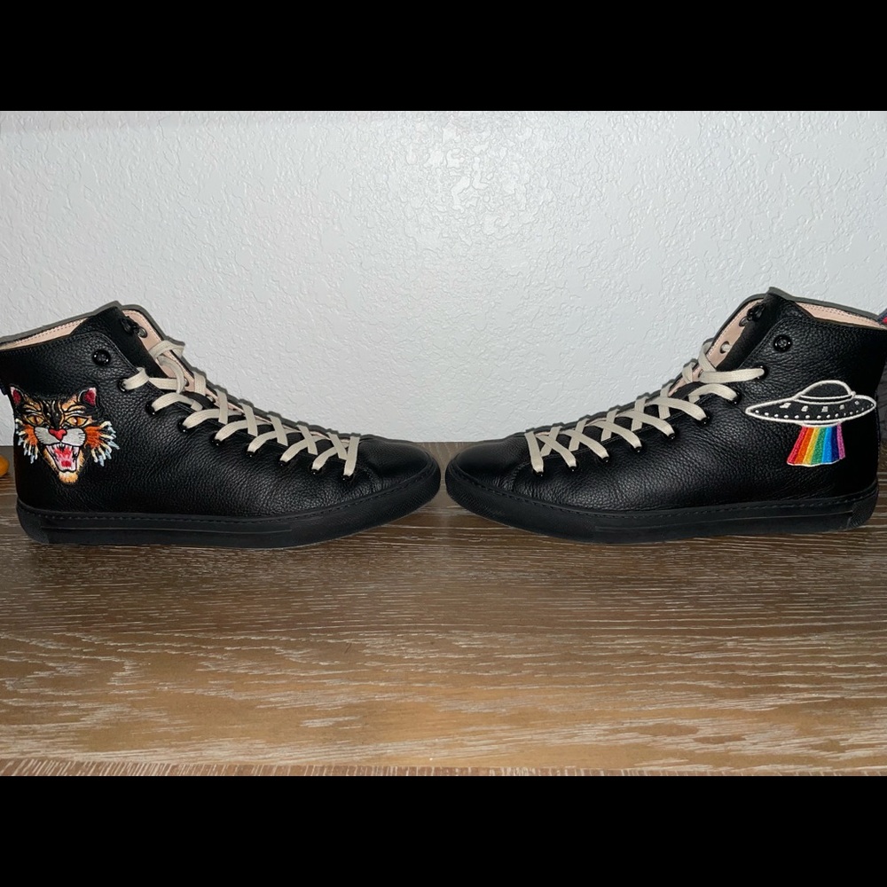 Gucci-Major High Top Sneakers with UFO and Tiger